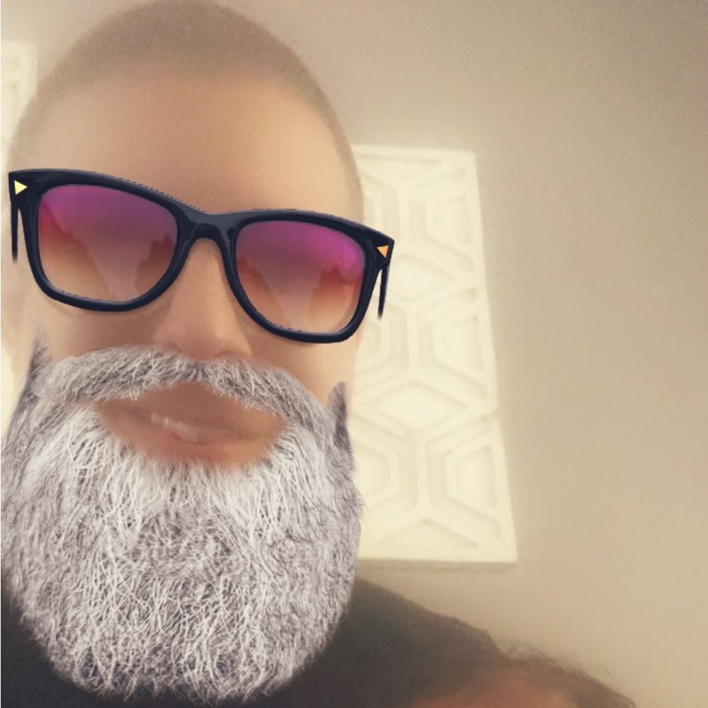 Meet your Posher, Zach